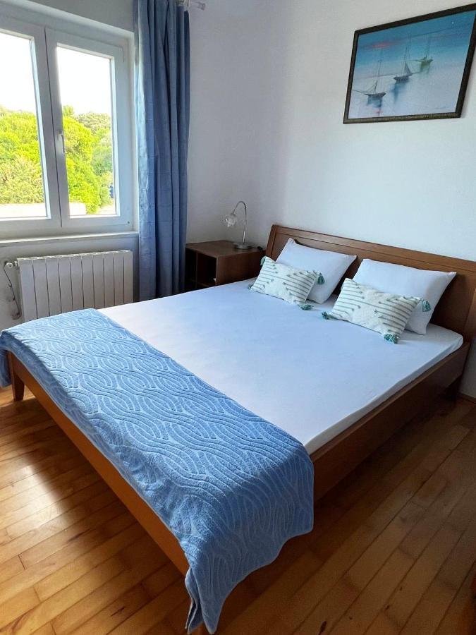 فيلا Domus Maria With Swimming Pool And Free Parking بنجول المظهر الخارجي الصورة