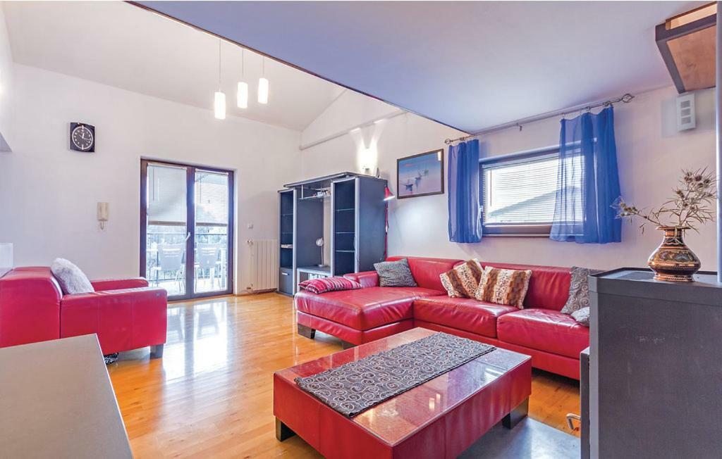 فيلا Domus Maria With Swimming Pool And Free Parking بنجول المظهر الخارجي الصورة